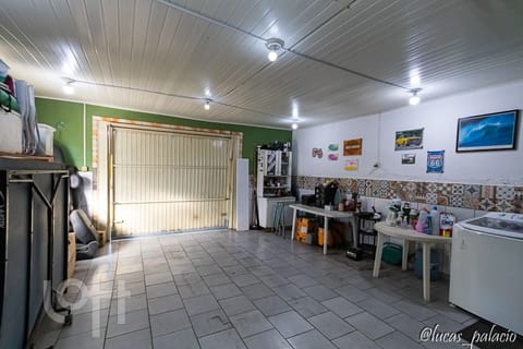 Image 23 - 251443